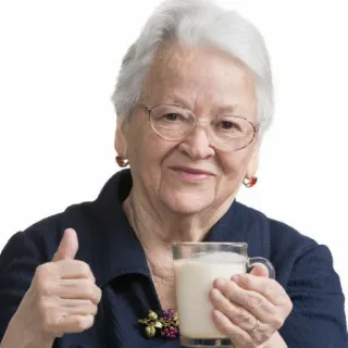 🥴 nonna, donna, latte, pollice in su, anziana, bevanda telegram sticker