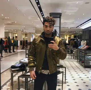 ⛓ man, selfie, jacket, clothing, mall, indoor, fashion telegram sticker