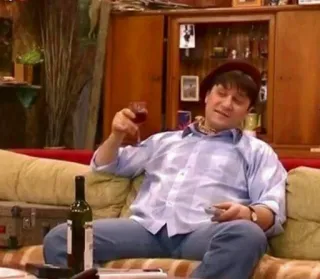 🤤 homme, boire, vin, vin rouge, canapé, décontracté telegram sticker