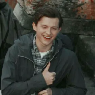 🕸 Tom Holland ator, sorriso, homem, celebridade whatsapp sticker