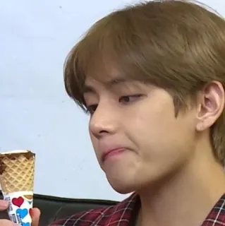 😒 V V, BTS, cantante, gelato, cono telegram sticker