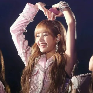♥️ Lisa Kpop, cantante, donna, cuore, idol, Blackpink, musica telegram sticker