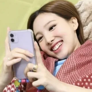 😊 woman, selfie, phone, smile, asian, girl telegram sticker