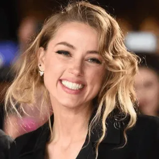 😁 Amber Heard celebrità, attrice, persona, donna telegram sticker