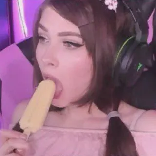 🍦 femme, glace, nourriture, portrait, fille, beauté telegram sticker