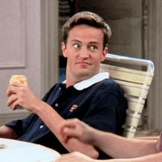 👀 Chandler Bing Friends Chandler Bing, Friends, Matthew Perry, sitcom années 90, sitcom, drôle telegram sticker