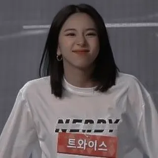 🥡 NERDY
트와이스 persona, donna, coreana, idol, cantante whatsapp sticker