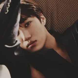❄️ kpop, chanteur, homme, portrait, personne whatsapp sticker