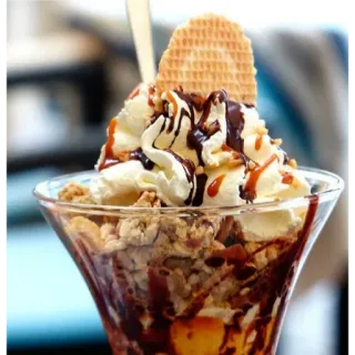 😋 ice cream, dessert, food, sweet treat, sundae, whipped cream, chocolate syrup telegram sticker