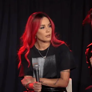 🍒 Halsey Halsey, cantora, música, cabelo ruivo, mulher whatsapp sticker