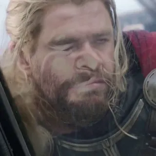 😑 Thor divertente, meme, umorismo, compresso, supereroe telegram sticker