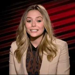 🥀 Elizabeth Olsen นักแสดง, คนดัง, ผู้หญิง, ภาพเหมือน, ผมบลอนด์, ยิ้ม telegram sticker
