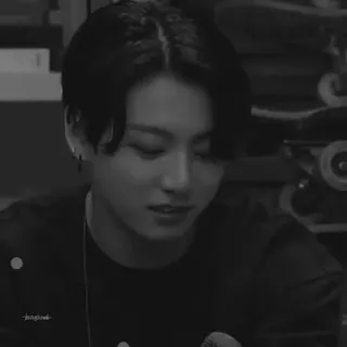 🕸 Jungkook K-pop, Piosenkarz, Gwiazda, Muzyka, Rozrywka, Jungkook whatsapp sticker