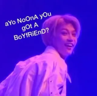 😂 aYo NoOnA yOu gOt A BoYfRiEnD? มีม, เคป็อป, แฟน, ขำขัน, คำถาม telegram sticker