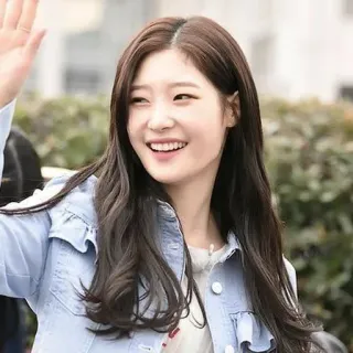 🍥 女人, 亚洲, 微笑, 挥手, 肖像, 人物, 头发, 美丽 telegram sticker