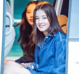 🧚‍♀ Nancy K-Pop, Idol, Wanita, Penyanyi, Senyum, Gadis whatsapp sticker