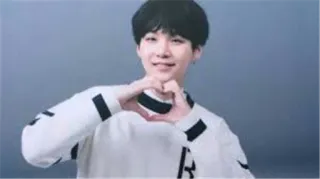❤ kpop, coeur, amour, geste, coréen, souriant, personne telegram sticker