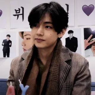🔈 뭐 K-pop, BTS, V, Coréen, Idole, Célébrité, Chanteur telegram sticker