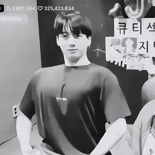 🕙 큐티 섹시 지미 telegram sticker