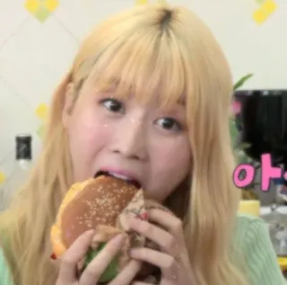 🌟 아 vrouw, burger, eten, eten, Koreaans telegram sticker