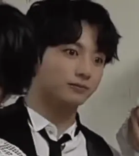 🙂 Jungkook K-pop, BTS, мем, знаменитость, смешное лицо telegram sticker