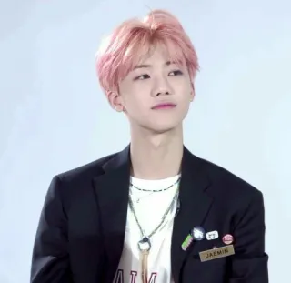 💛 Jaemin JAEMIN K-pop, Корейская поп-музыка, Айдол, Певец, Знаменитость whatsapp sticker