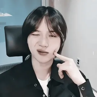 🥠 whatsapp sticker