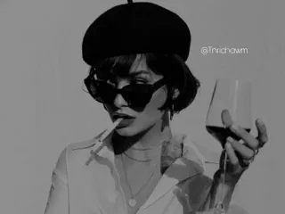 🗞 woman, cigarette, wine, beret, sunglasses, model telegram sticker