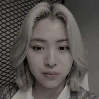 😎 Ryujin kpop, idol, ryujin, itzy, singer, face, portrait whatsapp sticker