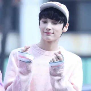 ❤️ persona, uomo, sorriso, cappello, giovane, ragazzo telegram sticker