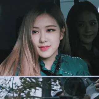 ⛵️ Rose K-pop, Певец, Знаменитость, Женщина, Человек, Музыка telegram sticker