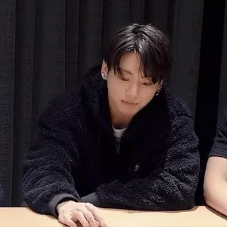 👨‍🍼 Jungkook homme, K-pop, chanteur, coréen, musicien, artiste telegram sticker