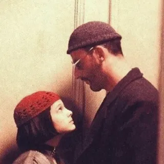 🖤 Léon Léon: The Professional Léon, Mathilda, tueur à gages, amitié, film, professionnel telegram sticker