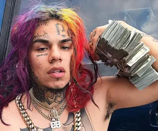 💸 6ix9ine Rapper, Dinheiro, Retrato, Tatuagem telegram sticker