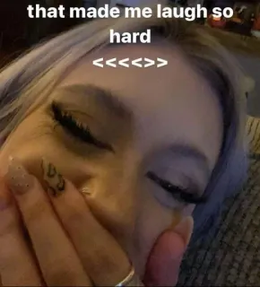 🧡 that made me laugh so hard <<<<<<< lachen, frau, meme, ausdruck, emotion telegram sticker