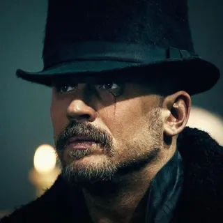 🎩 Tom Hardy acteur, homme, portrait, chapeau telegram sticker
