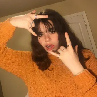💞 mujer, rock on, retrato, interior, joven adulto telegram sticker