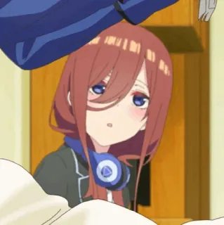 🐾 Miku Nakano The Quintessential Quintuplets Anime, Ragazza, Cuffie, Carina, Manga, Miku Nakano, The Quintessential Quintuplets telegram sticker