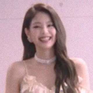🌹 Jennie Kim kpop, ca sĩ, phụ nữ, người, người nổi tiếng, jennie, jennie kim, blackpink telegram sticker