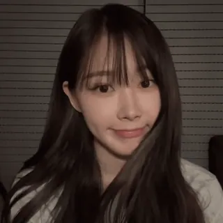 🫧 여자, 소녀, 갈색 머리, 초상화, 아시아인, 머리카락 telegram sticker
