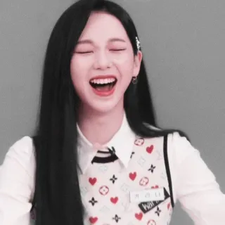 😂 Karina 카리나 kpop, cantante, mujer, retrato whatsapp sticker