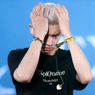 😩 EXPloration kpop, cantante, hombre, cara, persona, celebridad telegram sticker