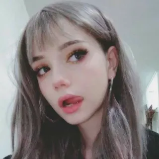 ⛽️ fille, femme, portrait, maquillage, jolie, beauté whatsapp sticker