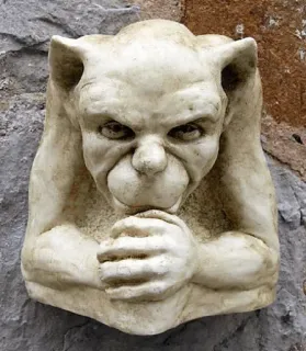 😐 горгулья, каменная скульптура, монстр, гротеск, архитектура, декор telegram sticker