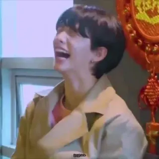 🍕 wow~~ kpop, 男性, 笑う, アジア whatsapp sticker