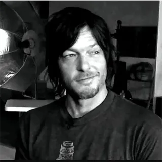 😏 Norman Reedus acteur, beroemdheid, zwart-wit portret, Norman Reedus whatsapp sticker
