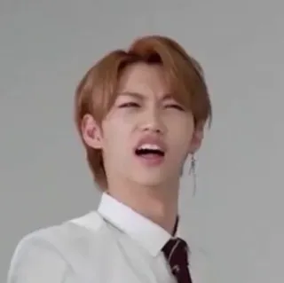 🤨 Felix Kpop, Stray Kids, 歌手, アイドル, 顔, 人 whatsapp sticker