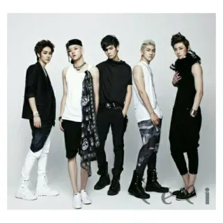 😎 K-pop, Groep, Muziek, Mode, Aziatisch telegram sticker