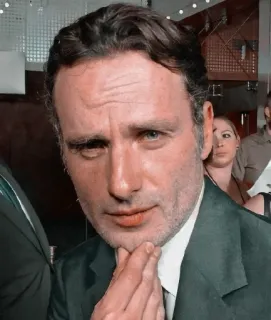 🤔 Rick Grimes The Walking Dead Рик Граймс, Ходячие мертвецы, Сериал, Эндрю Линкольн whatsapp sticker