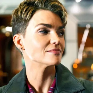 😊 Ruby Rose актриса, модель, Руби Роуз, знаменитость, человек, женщина whatsapp sticker